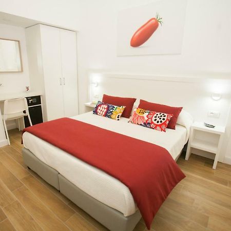 Mediterranean Rooms カステッランマーレ・ディ・スタービア エクステリア 写真